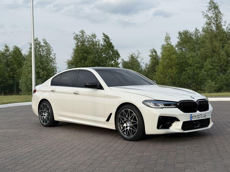 BMW G30 530iX 2017