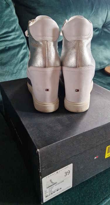 Buty Tommy Hilfiger roz 39