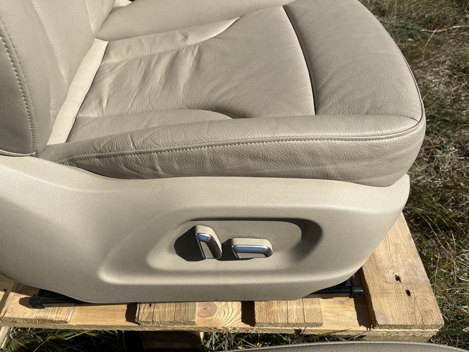 Салон audi q5 2011-2016