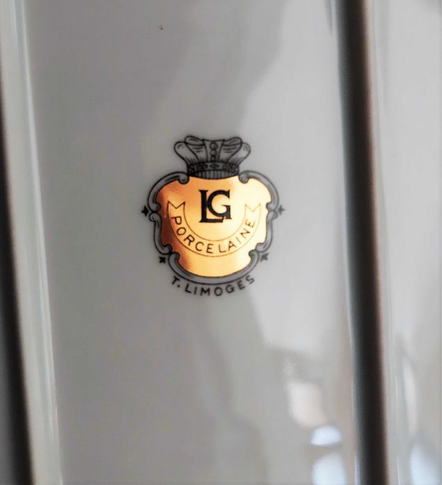 Porcelanas LG - T. Limoges - pintadas à mão