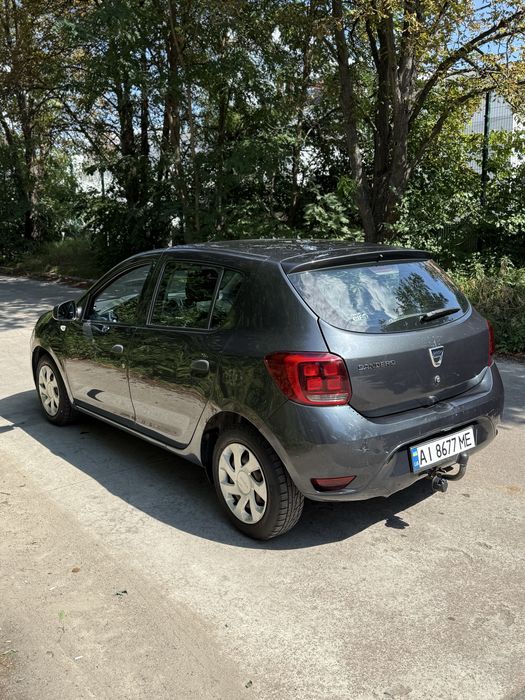 Продам Dacia , Renault Sandero 2017 газ/бенз