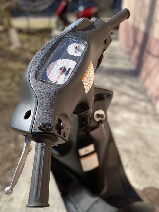 Suzuki lets 2 бабочка ,скутер з японії