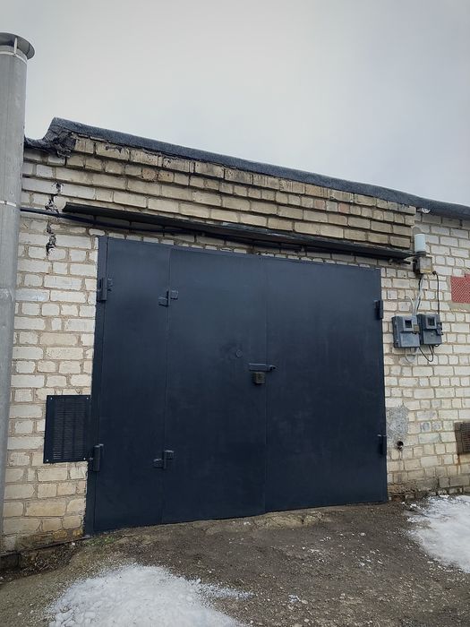 Продам капитальный гараж в Хортицком районе,кооператив„Цитадель”(ТОРГ)