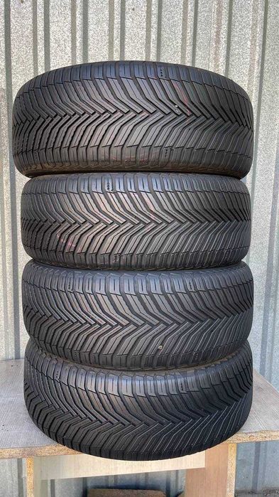 Шини б/у 235 50 R18 Michelin Cross Climate 2