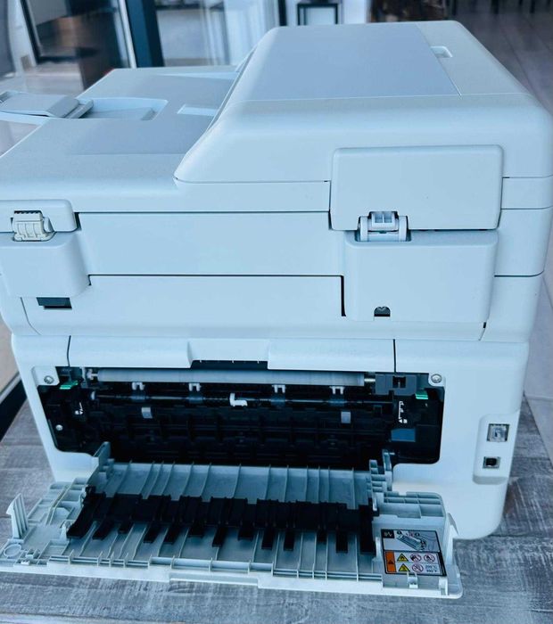 Impressora multifunções Brother DCP-9020CDW + 3 toners novos