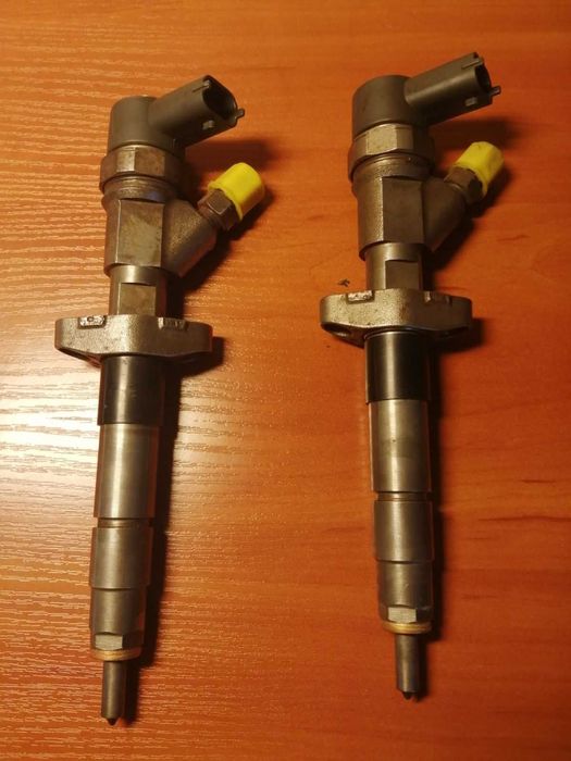 форсунки 2.5 dCi renault trafic 8200101135/0445110