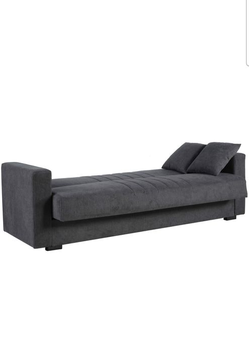 Sofá Cama praticamente nova.