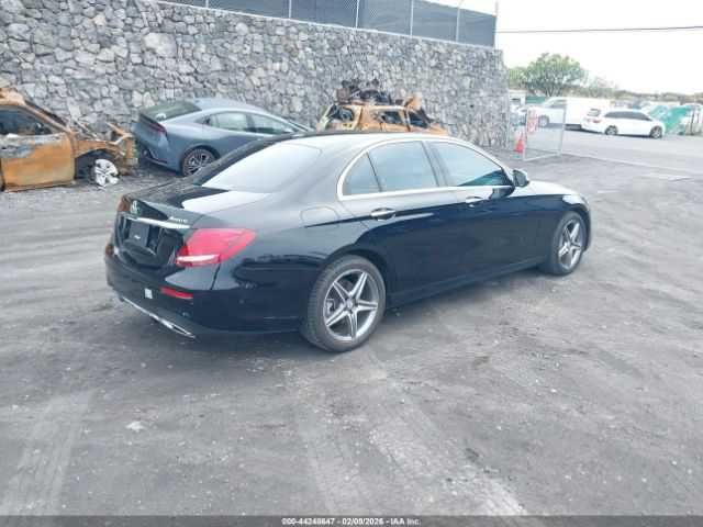 Mercedes-Benz E 300 2017 .