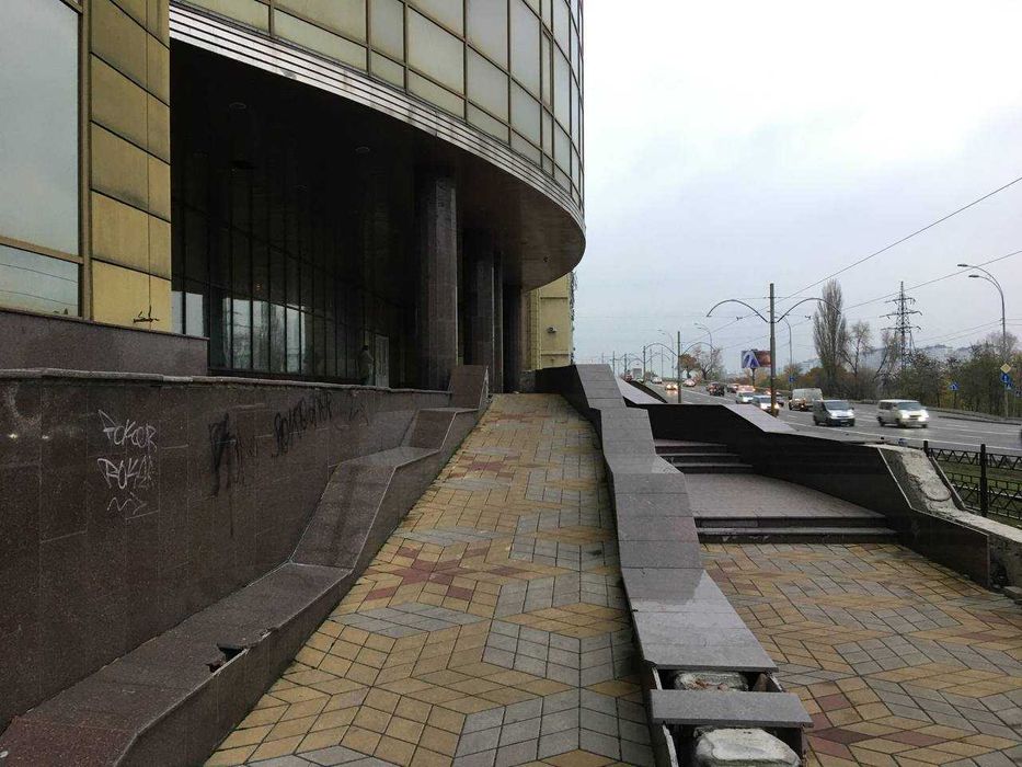 Оренда 2 400 м² в MegaCity | Під виробництво, офіс, call-центр