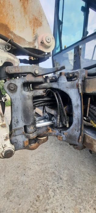 Ескаватор TEREX 860