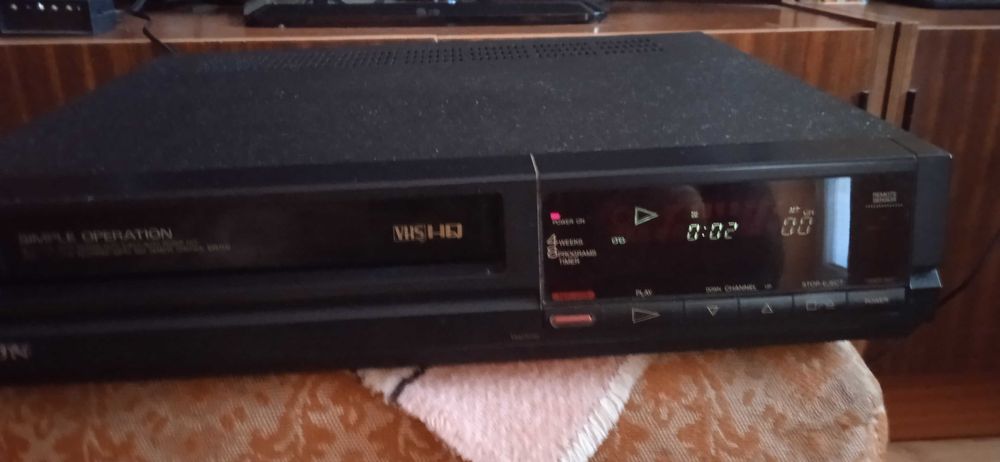 magnetowid orion VH897RC
