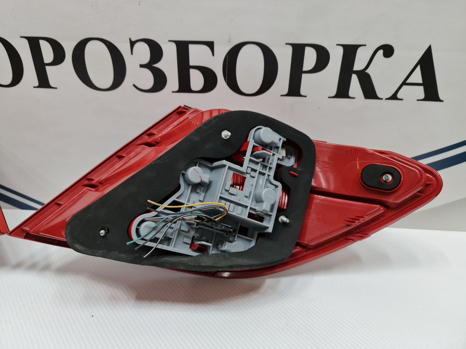 Фонарь,Фонари,Стоп,Габарит,Ліхтар Mercedes W204 Sedan EU C300