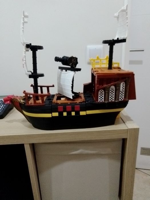 Barco dos piratas