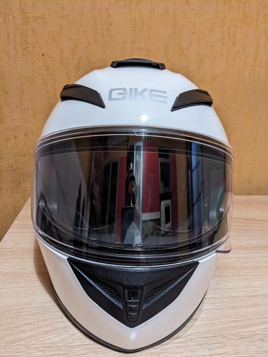 Мотошлем QIKE , розмір L