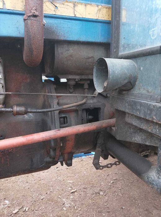 Ursus C 360 zbiornik paliwa  bez uszkodzeń