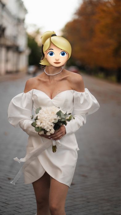 Сукня весільна в мінімалістичному стилі