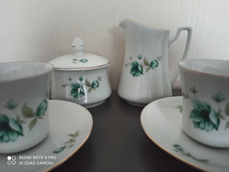 Filiżanki, cukiernica, mlecznik, stara porcelana Wałbrzych