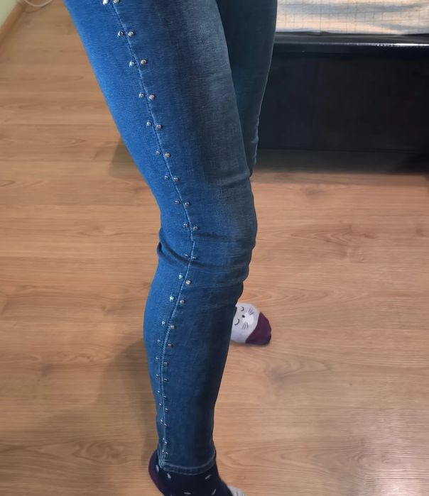 Джинси з закльопкамм середня посадка