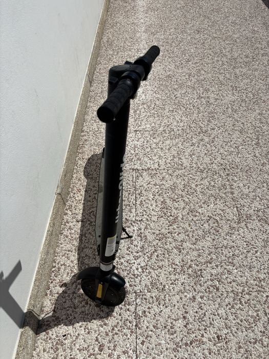 Trotinete elétrica urbanglide 85s