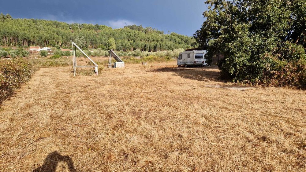 Casa ecológica em terreno  com 11.200m2