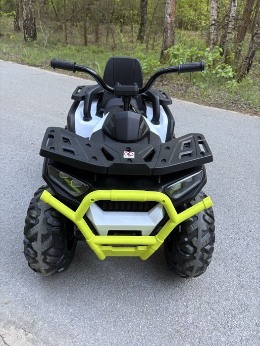 Quad Na Akumulator Dla Dzieci ATV Desert 4x4 EVA Pilot LED