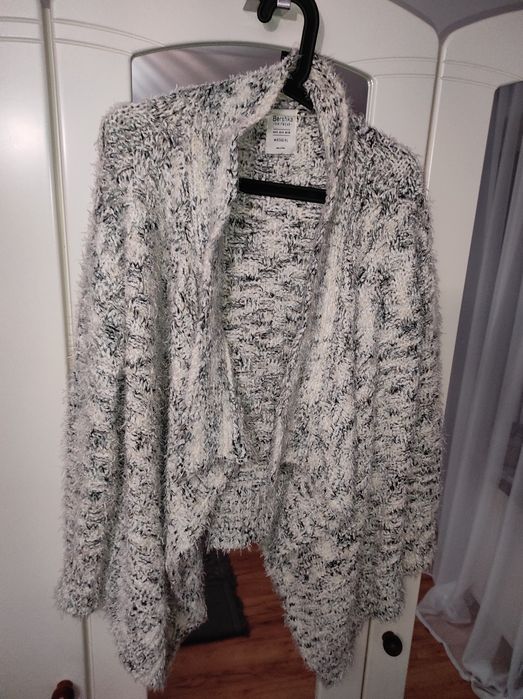 Sweter kardigan damski Bershka S