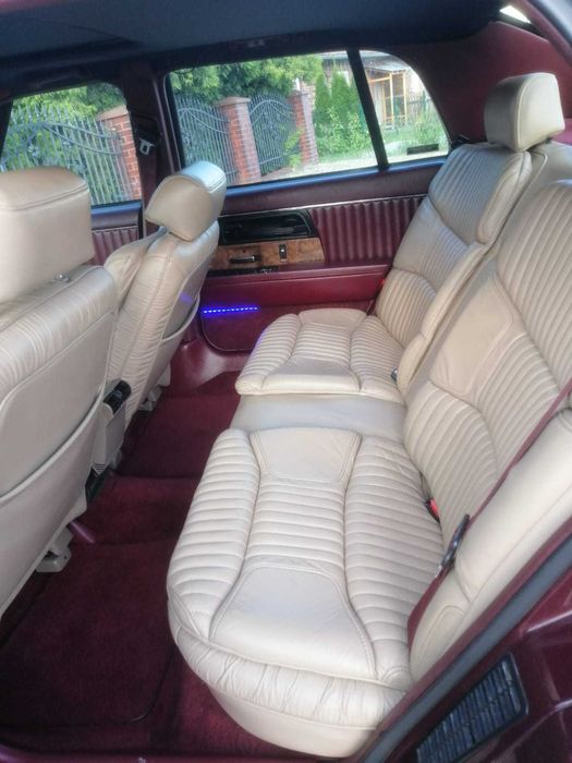 Buick Park Avenue 1992 photo 3