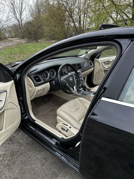 Volvo s60 2012 t6 AWD 3.0