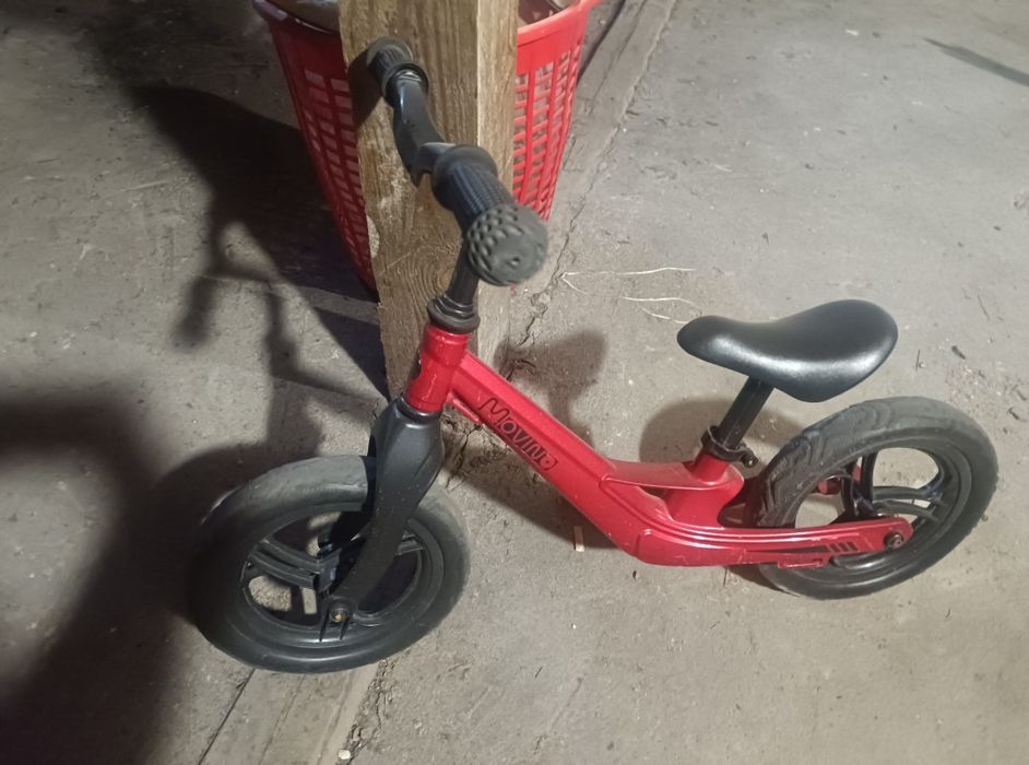 Rowerek biegowy Movino Magnesium Pro czerwony teraz Cariboo