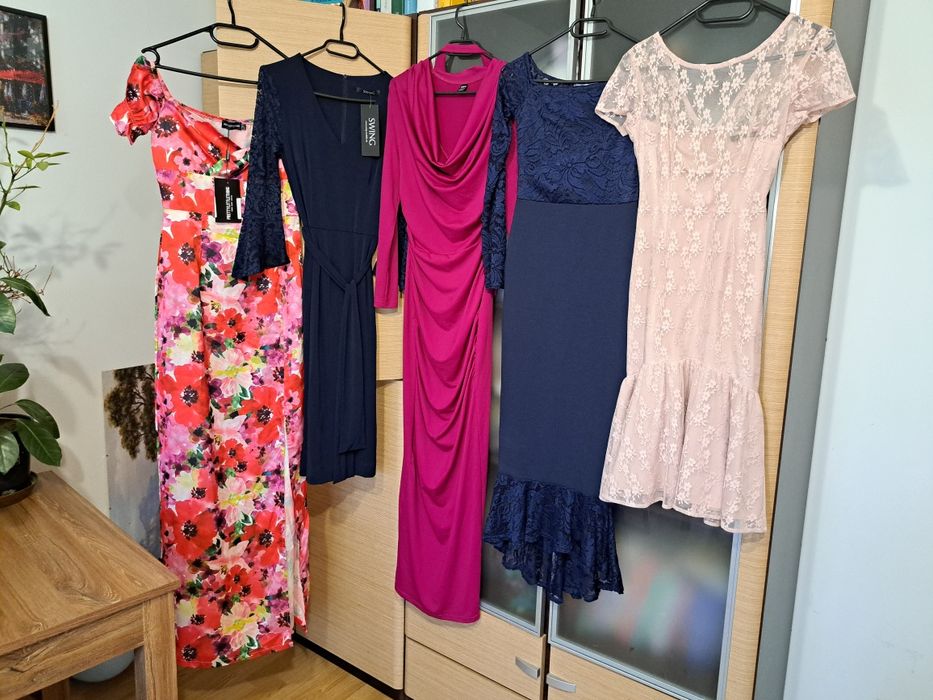 Paka 29 sukienek po 10zł