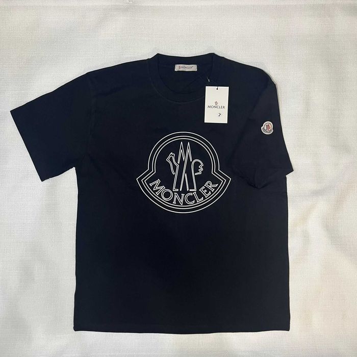 T-shirt Moncler Logo – Preta (Nova com etiqueta)
