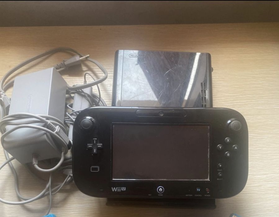 WII U com 8 jogos