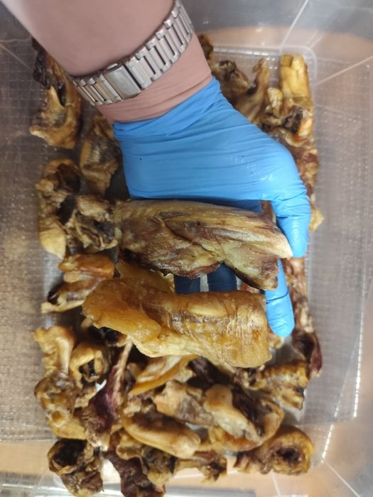 Сушені ласощі для собак та котів