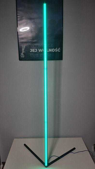 Lampa stojąca Led