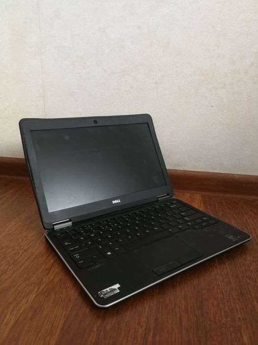 Продам лот ноутбуков Lenovo / Fujitsu / DEll / Hp / Medion.