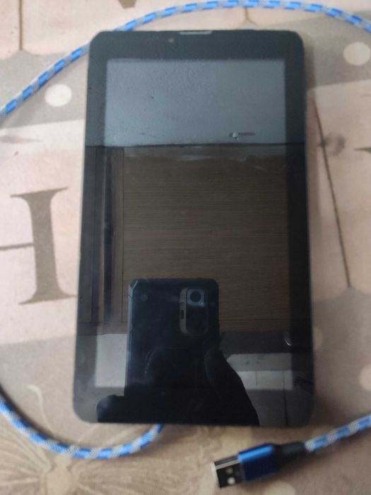 Планшет в авто як навігатор