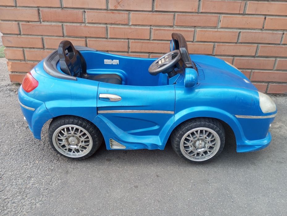 Продам Электромашину Детскую