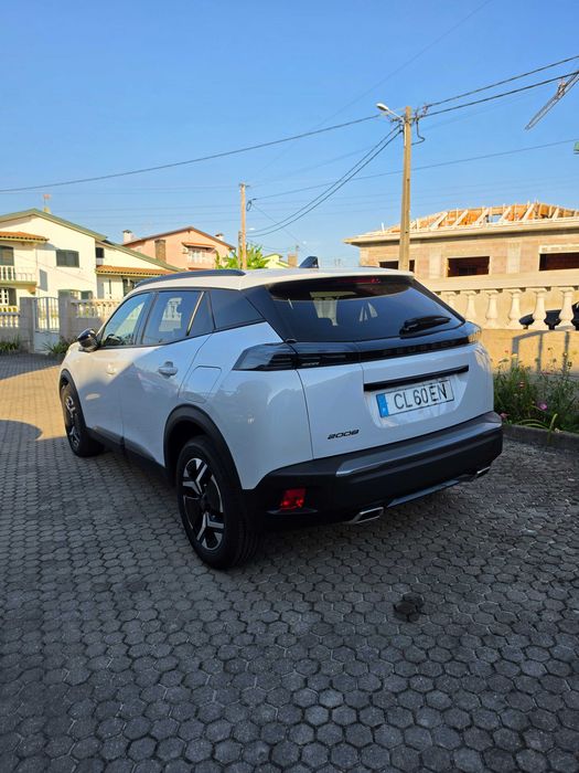 Peugeot 2008 ii facelift 1.2i 130cv EAT8 ALLURE