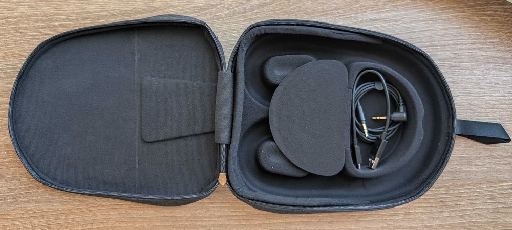 Бездротові навушники Sony WH1000-XM5