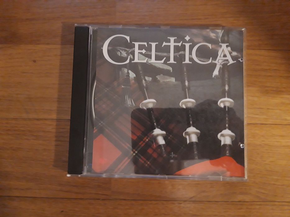 CD Celtica - Tannahill Weavers, Strolling Bones, Kevin O'Connor, etc.