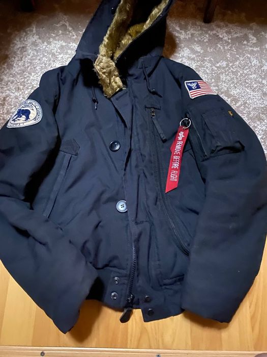 Бомбер Alpha industries