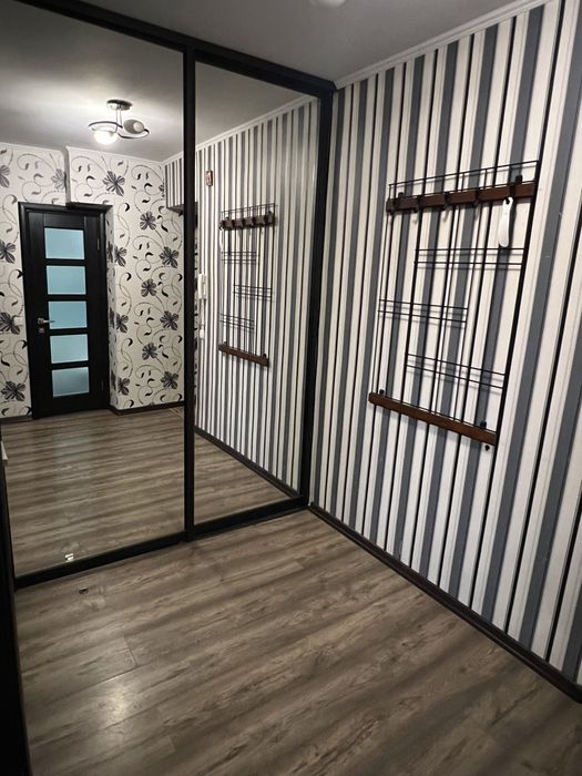 12школа, політон, 1-кімнатна квартира