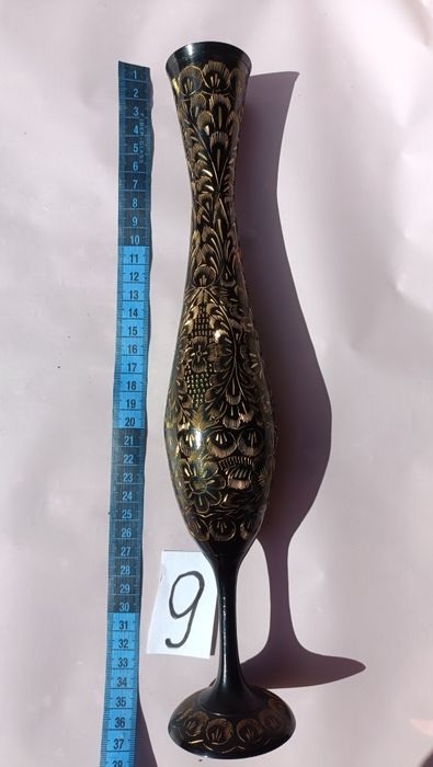 Продам вазу з латуні