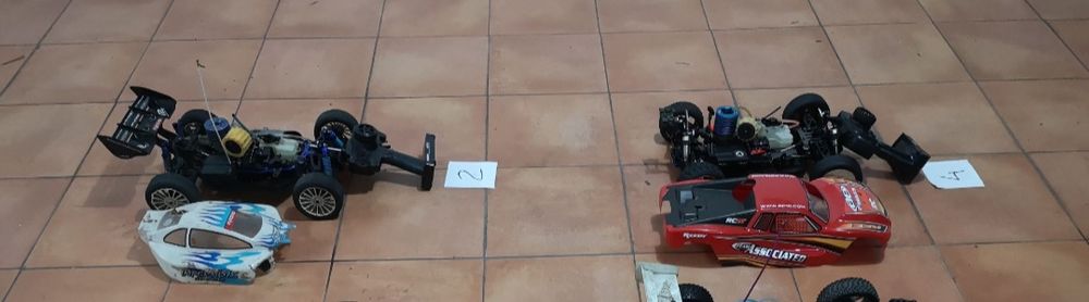 Três carros de Rádiomodelismo, valor de cada um mencionado na lista