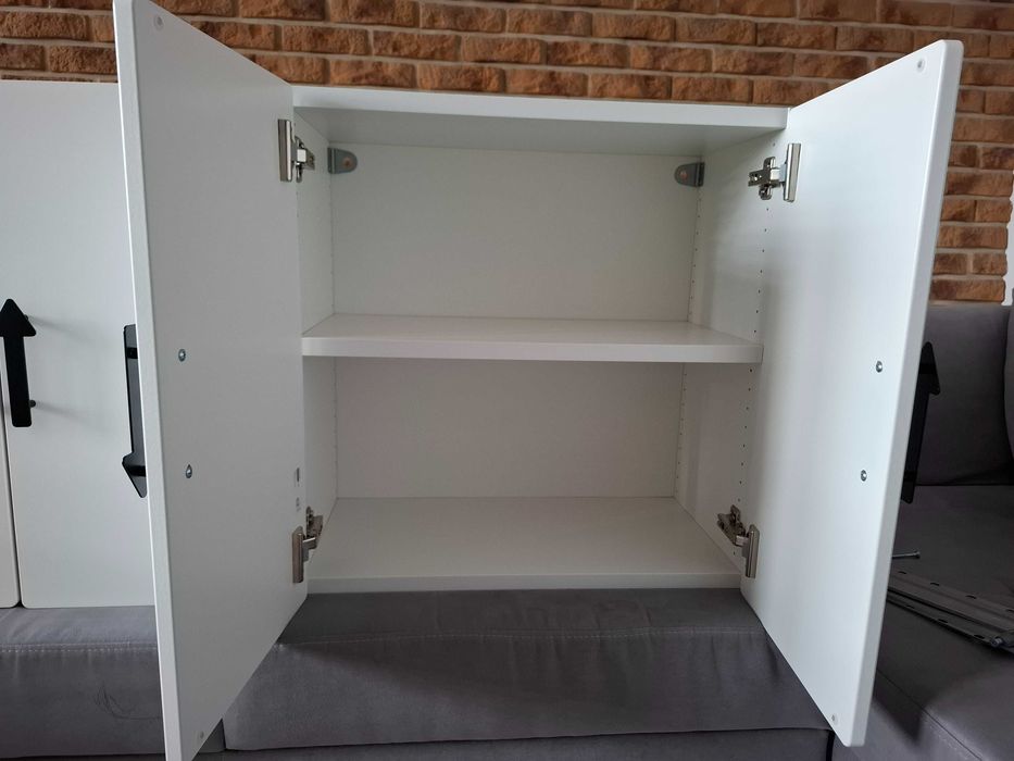 2x biała szafka ścienna Ikea