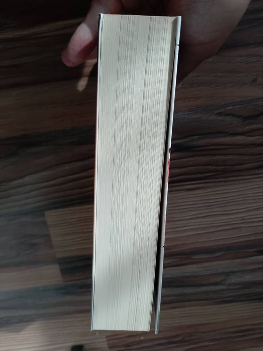 Powieść Projekt Królowa