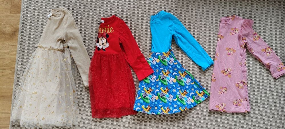 Sukienki dziewczęce 4 szt długi rękaw 116