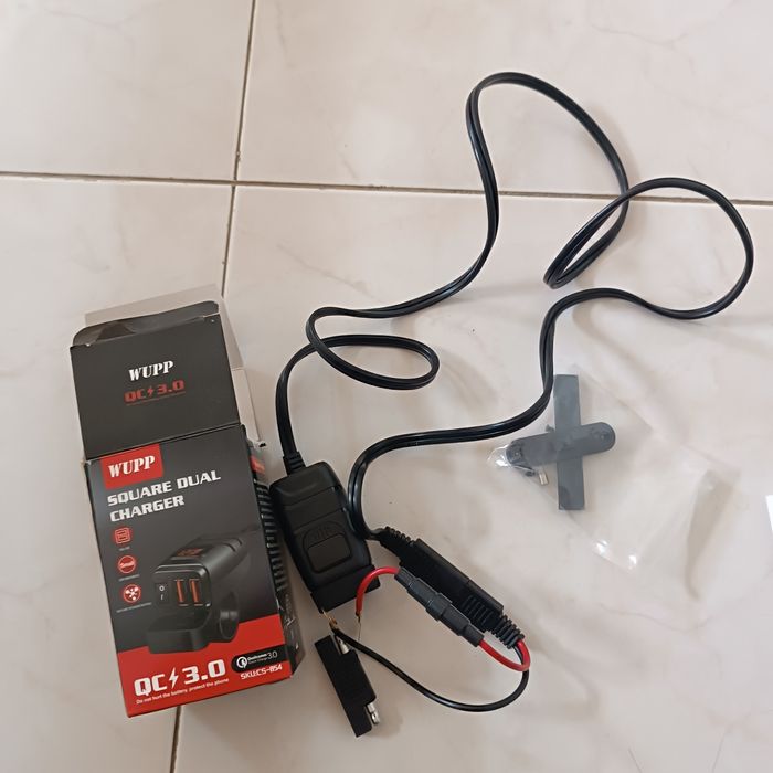 Carregador USB  para motociclo