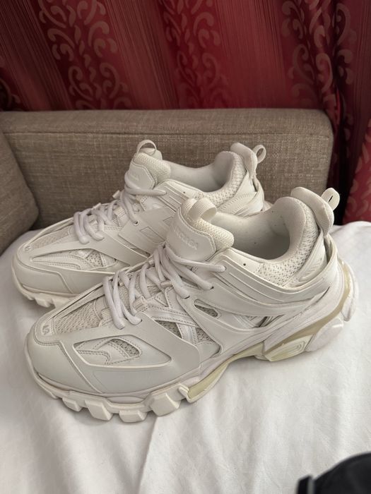 Buty balneci tracki