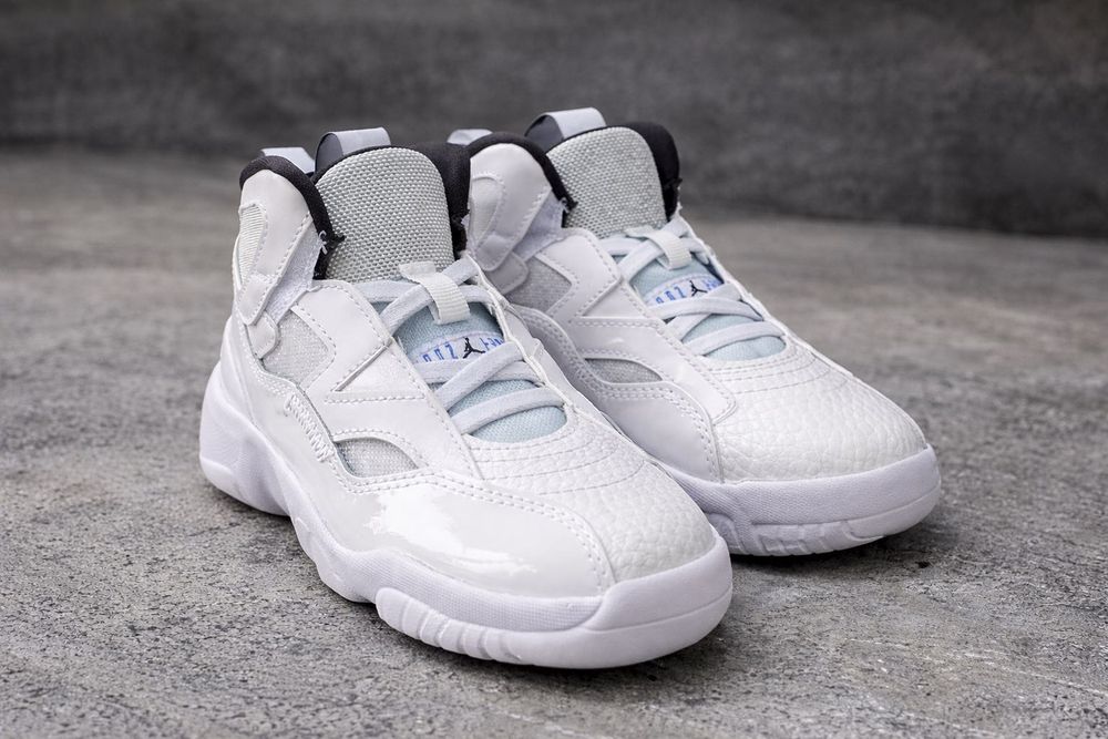 28 р., (17 см устілка) Оригінал Nike Jordan, дитячі кросівки